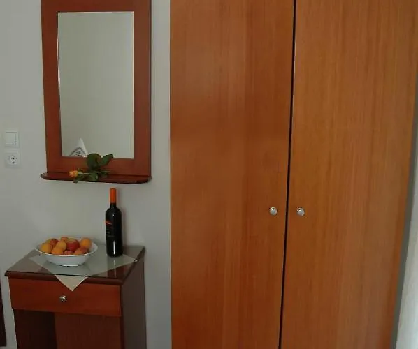 Apartament Frideriki